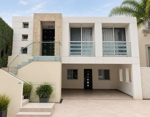 Casa En Renta, Privanzas, San Pedro Garza García, Nuevo León — foto 1 de 13