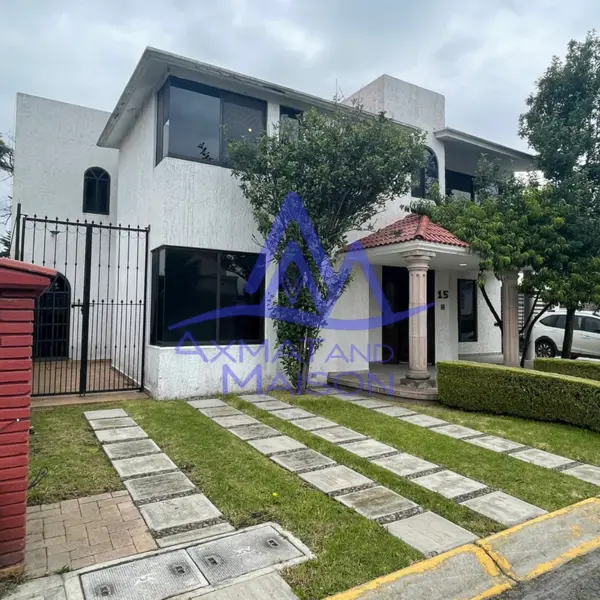 Casa en Venta en San Mateo Otzacatipan,Toluca: Espacio y Confort — foto 1 de 28