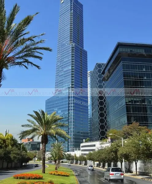 Torre Koi — foto 1 de 26