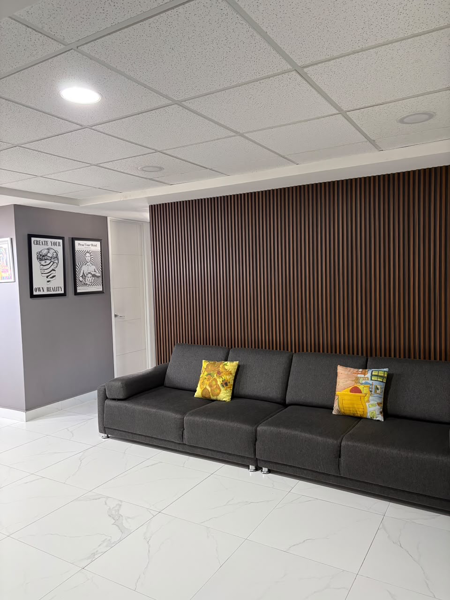 Oficina en Renta o Venta en Avenida Juárez ( con o Sin Muebles ) — foto 1 de 7