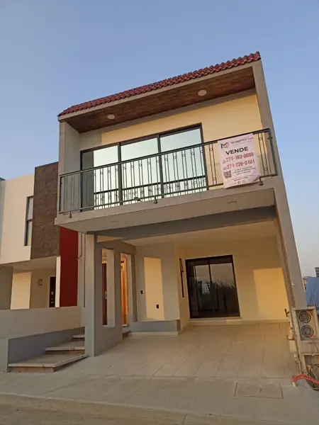 Casa en venta en Villas Paraíso, Fortín — foto 3 de 18
