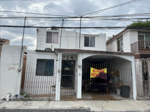 Ofrezco Casa en Venta en Valles de Linda Vista — foto 1 de 23