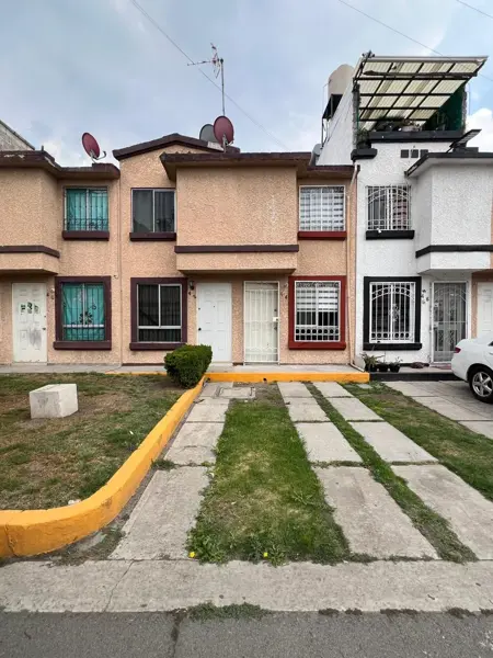 ?? ¡casa en Privada en Valle de San Pedro - 2 Lugares de Auto! — foto 1 de 6
