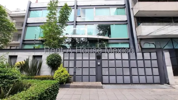 Renta de Departamento en Polanco, Ciudad de México: Amplio y Bien Ubicado — foto 1 de 20