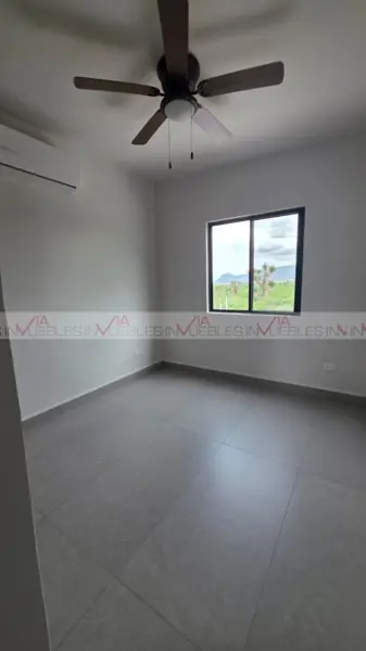 Casa en renta en Altrysa, García — foto 2 de 12