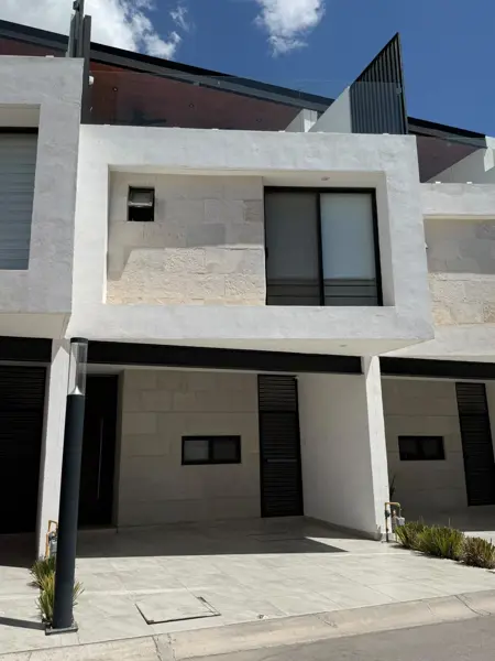 Casa Amueblada en Renta, Col Fresno. — foto 1 de 9