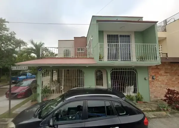 Casa en Venta Blancas Mariposas Villahermosa Tabasco — foto 1 de 17