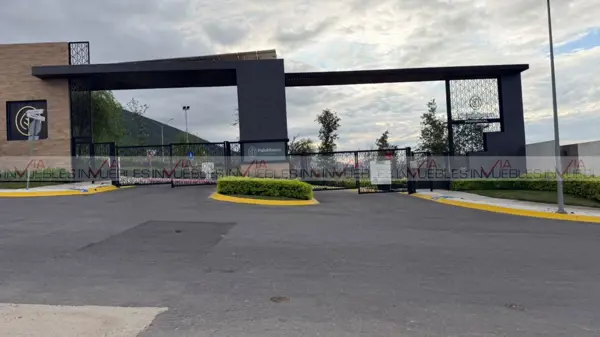 Terreno en venta en La Montaña, García — foto 2 de 14