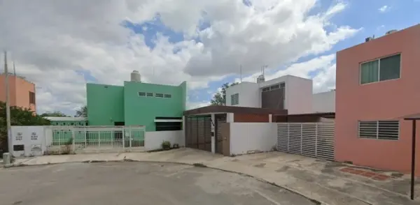 Casa en venta en Residencial Pensiones I y II, Mérida — foto 2 de 16
