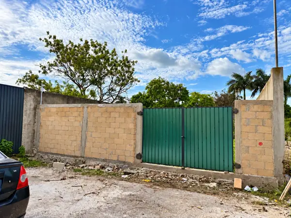 Terreno en venta en Chichi Suarez, Mérida — foto 2 de 5