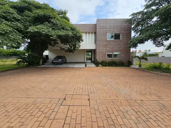 Casa en venta en Extensión Vista Hermosa, Cuernavaca — foto 2 de 44