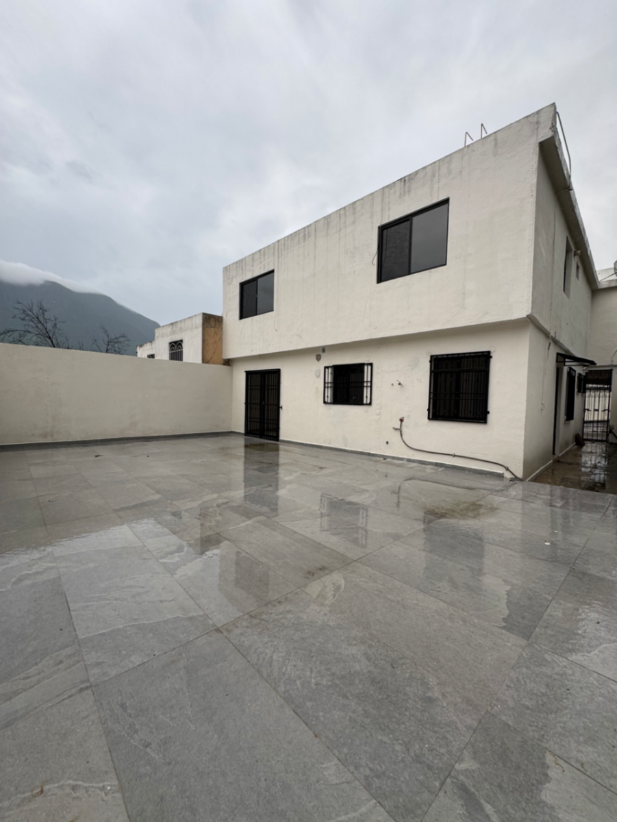 Casa en Venta en Bosques de Satelite, Monterrey, Nuevo León — foto 2