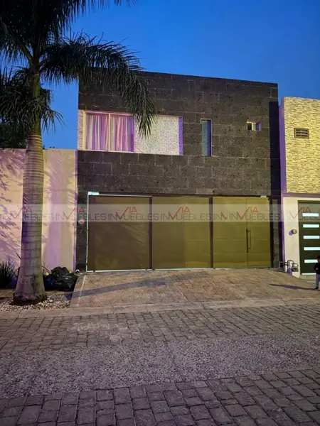Casa en renta en Privadas Bougambilias, General Escobedo — foto 2 de 20