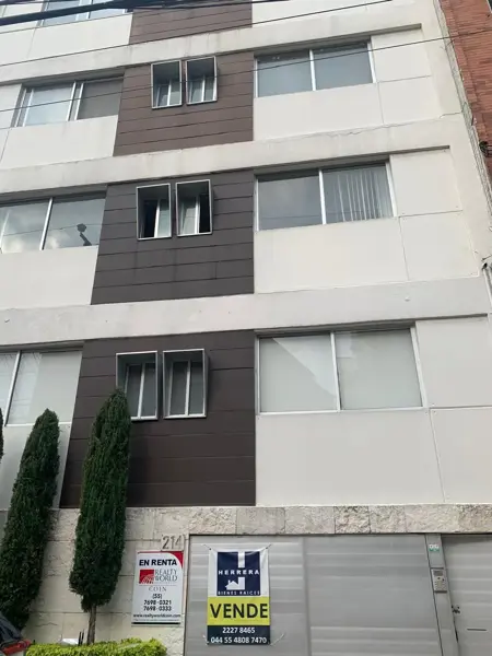 Se renta amplio departamento exterior, muy iluminado de 107 m2 en 2 piso con elevador — foto 1 de 12