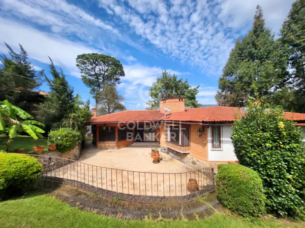 Casa en Venta, Dentro del Club de Golf, Avandaro — foto 1 de 27