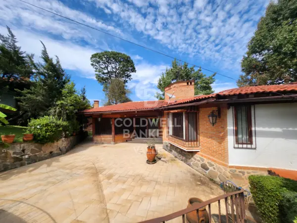 Casa en venta en Avandaro, Valle de Bravo — foto 2 de 27