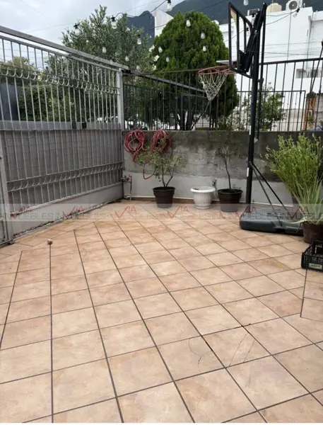 Casa en venta en Mirador de la Silla, Guadalupe — foto 3 de 12