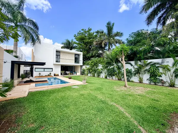 Casa en venta en privada arborea merida yucatan — foto 1 de 15
