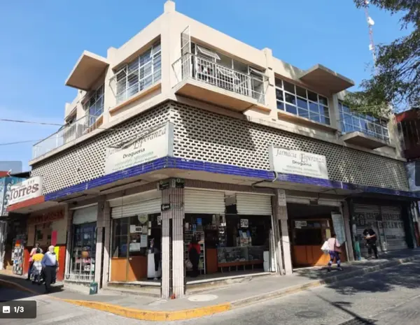 Rento Local Sobre Avenida Principal