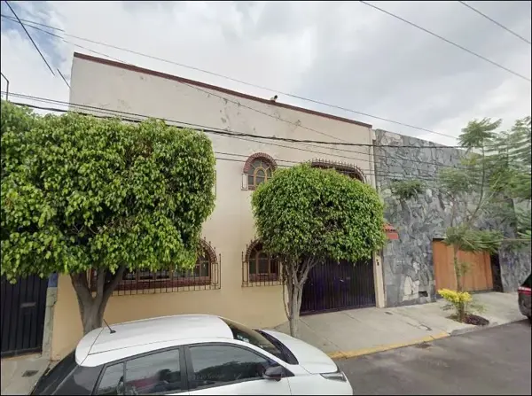 Casa en Venta en los Cipreses Iztapalapa — foto 1 de 15