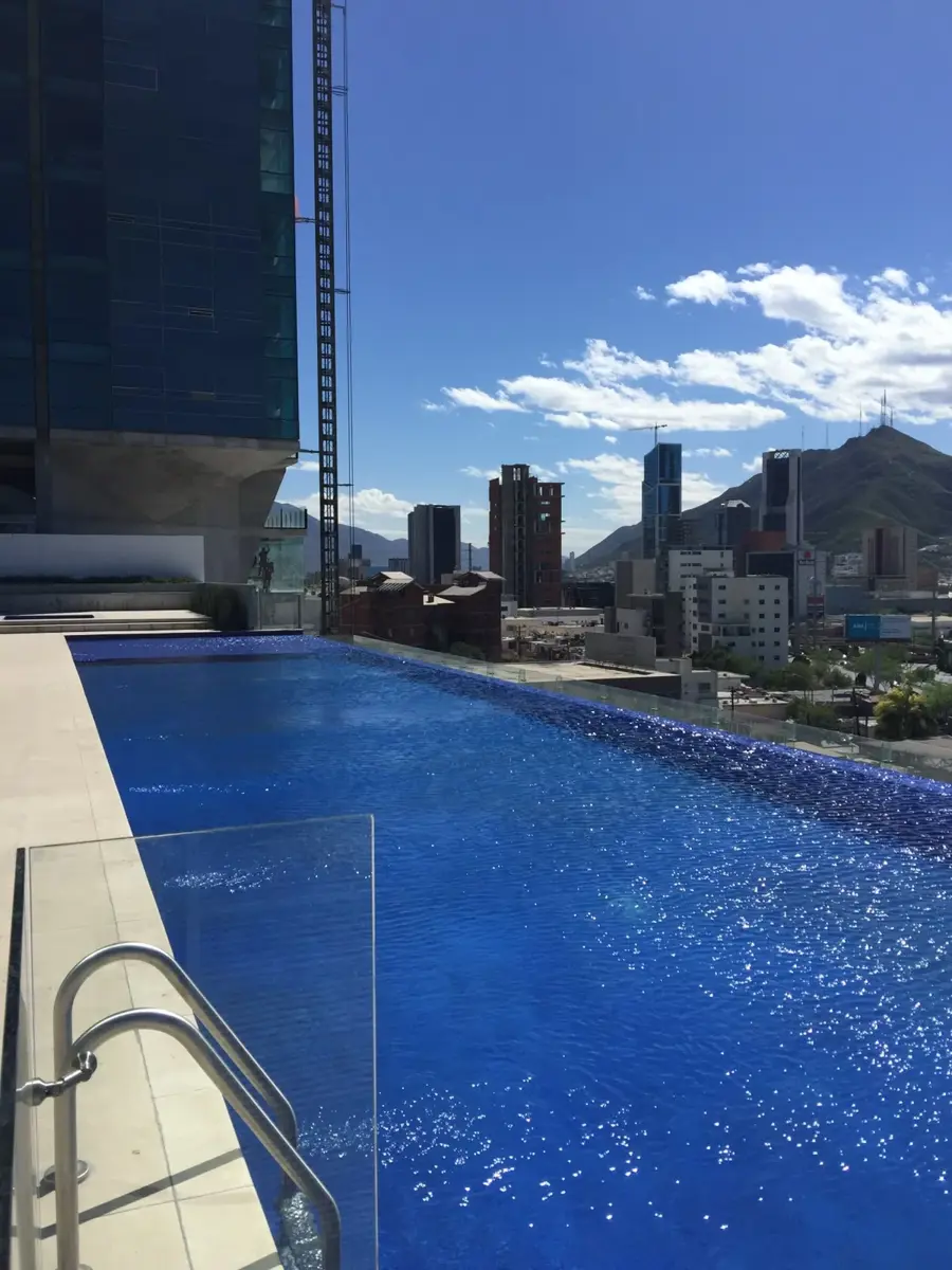 Departamento en Renta en Residencial Santa Bárbara, San Pedro Garza García, Nuevo León — foto 2