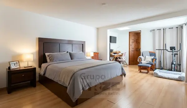 Casa en venta en San Jeronimo Lidice, La Magdalena Contreras, Ciudad de México — foto 1 de 16