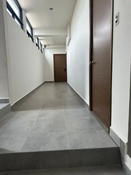 Oficina en venta en Arbide, León — foto 3 de 8