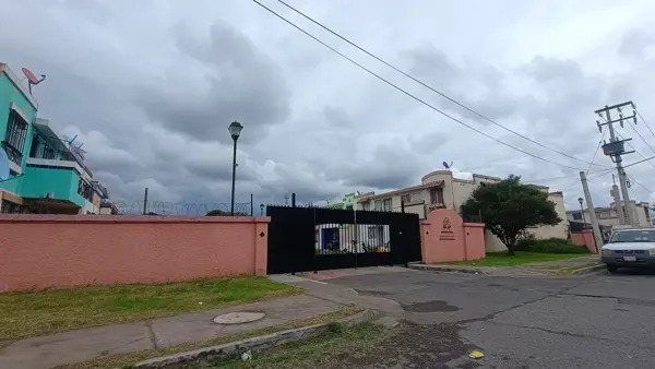 Casa Dúplex en Planta Baja en Tecámac, Estado de México – Venta — foto 1 de 19