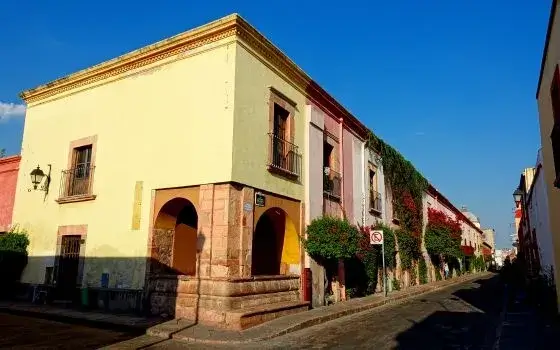 Exterior de una casa en Quer&eacute;taro