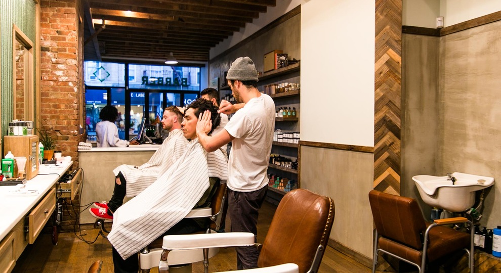 COTTER BARBER on 563 Manhattan Ave in Greenpoint Powered by Nooklyn