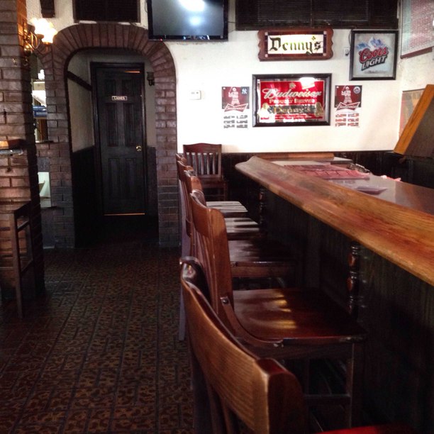 Denny's Steak Pub on 106 Beverley Rd in Kensington Powered by Nooklyn