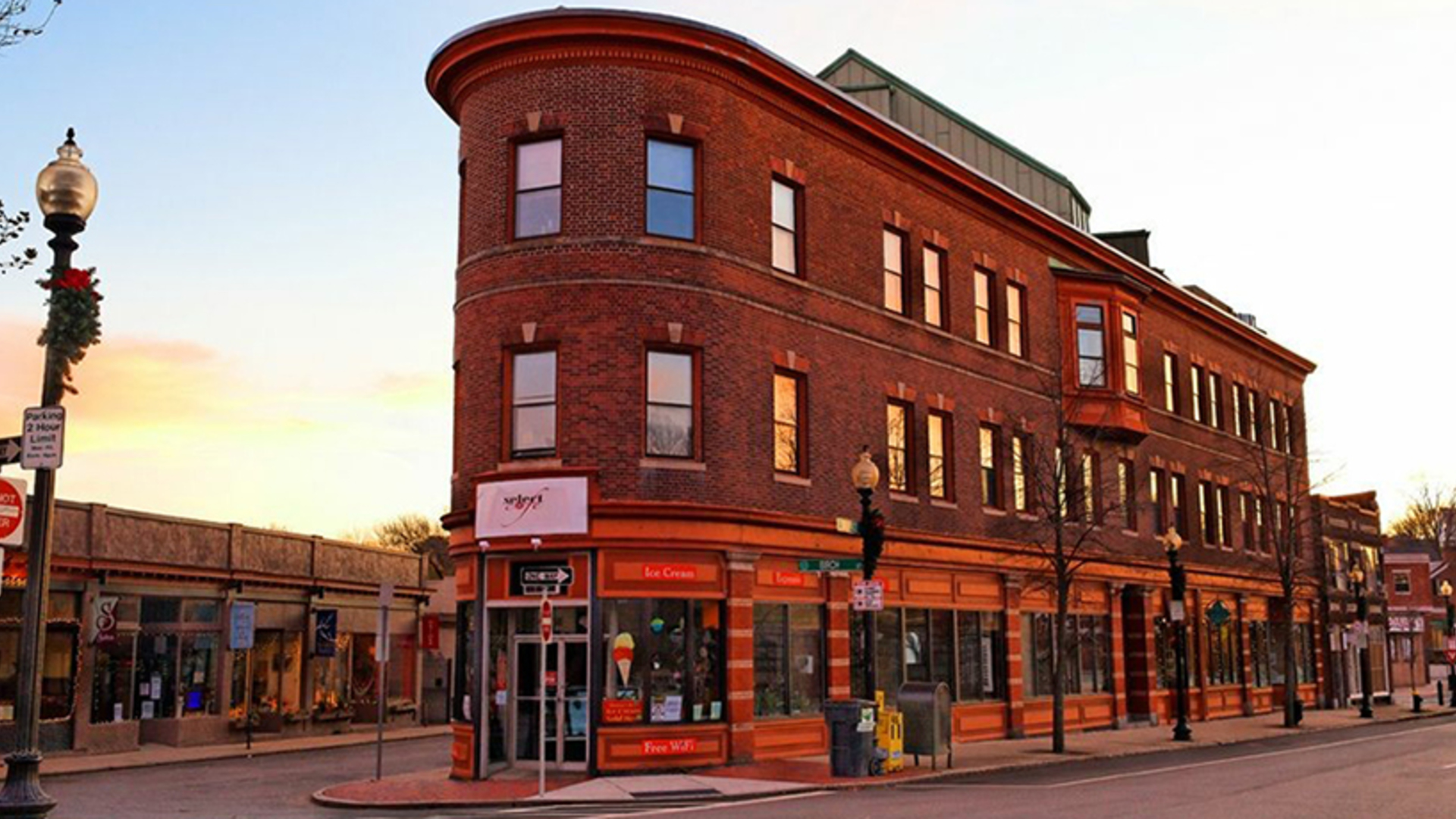 Boston on Nooklyn Apartments, Roommates, Neighborhoods