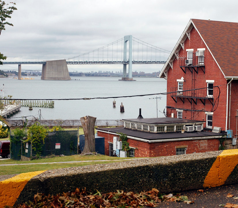 Bayside, Queens Neighborhood Guide Nooklyn