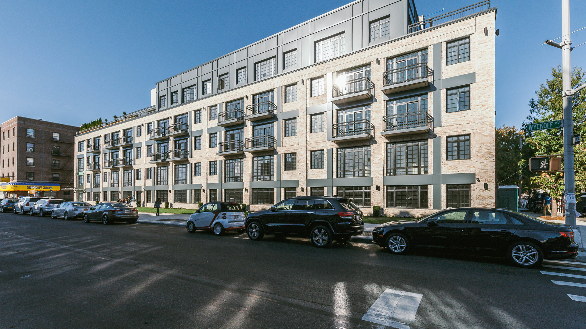 A room at 83 Wyckoff Ave, Ridgewood, NY 11385, USA Nooklyn