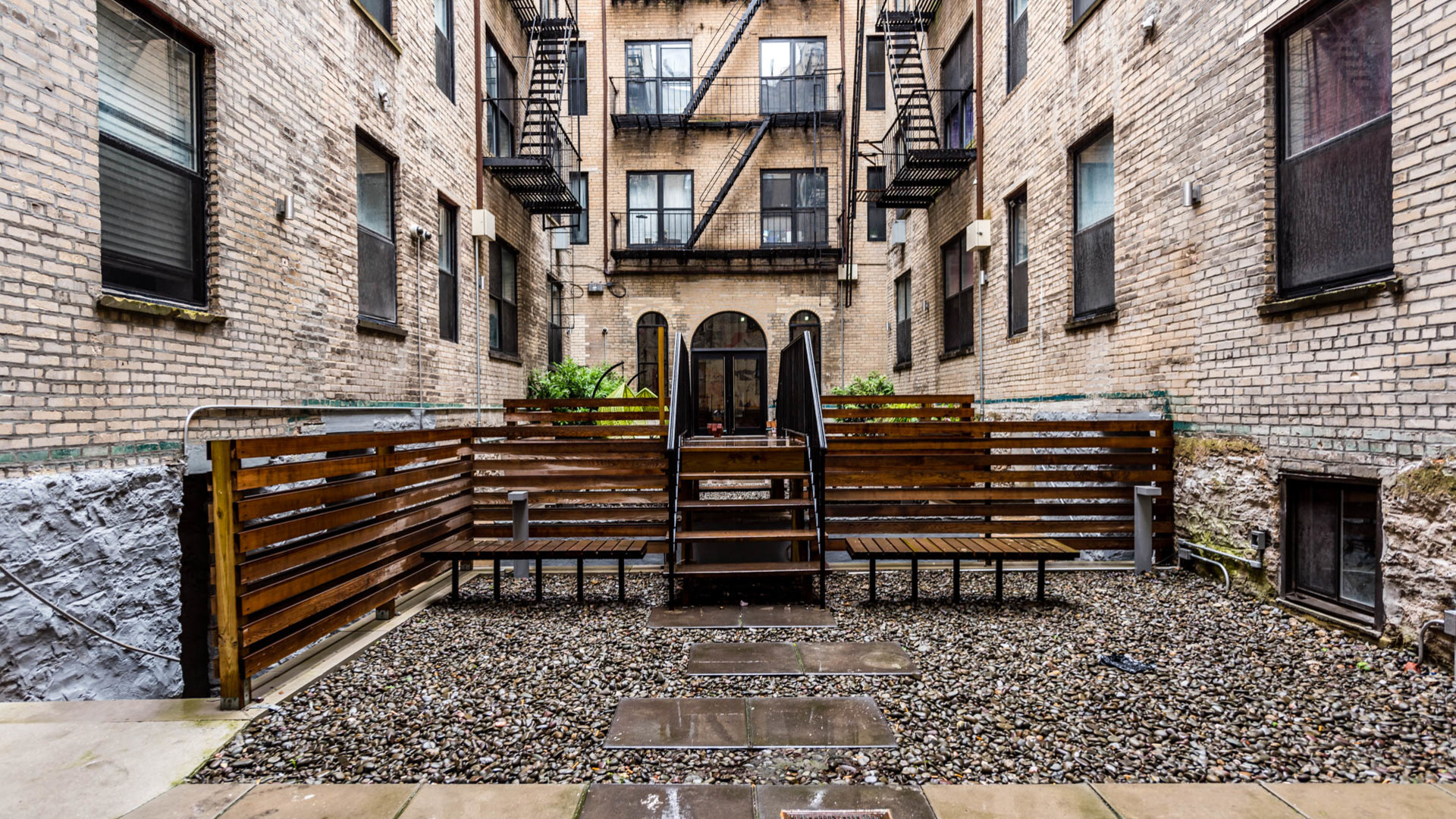 A room at 1625 Putnam Ave, Flushing, NY 11385, USA Nooklyn