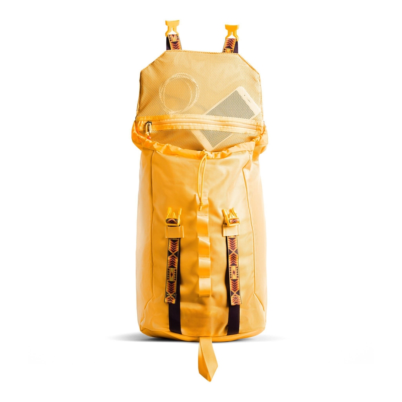 Lineage Ruck 23l Backpack image number null