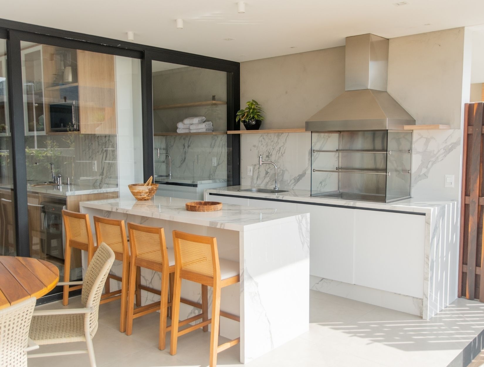 Professional Airbnb Cleaning for 5-Star Guest Experiences