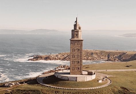Montressor banner image