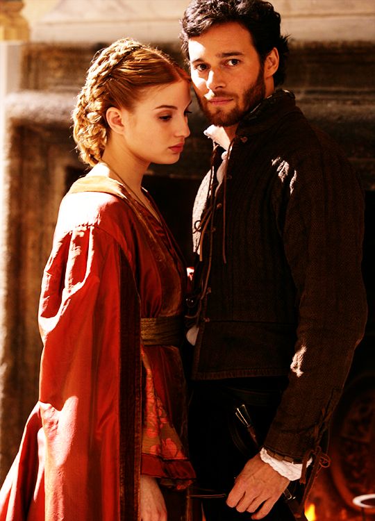 Lord and Lady Tawny banner image