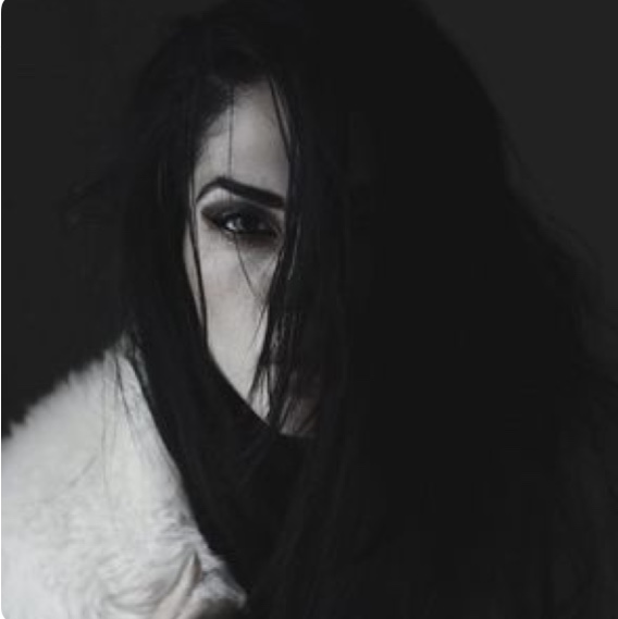 Violet Leipa banner image