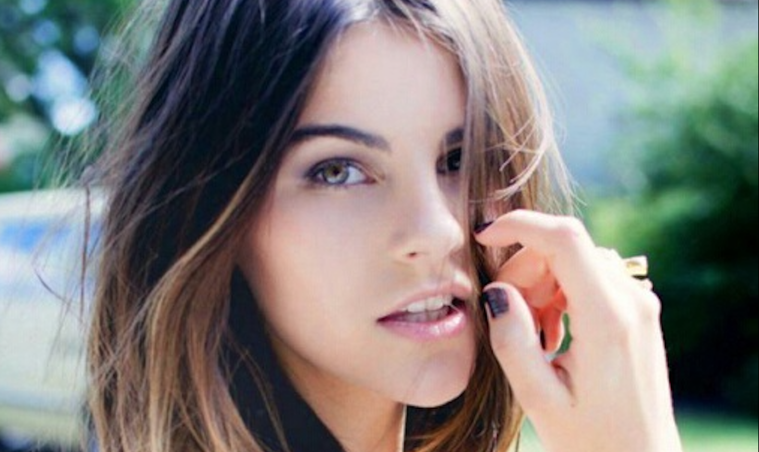 Robyn banner image