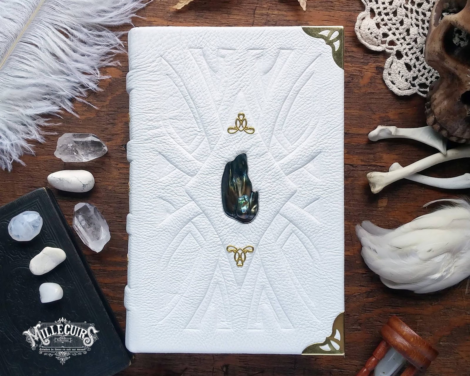 Grimoire of Heaven banner image
