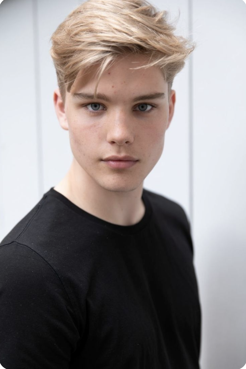 Lucas Richard Thompson banner image