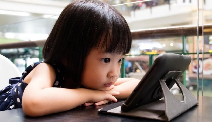 Tips Internet Aman dan Sehat Bagi Anak-anak