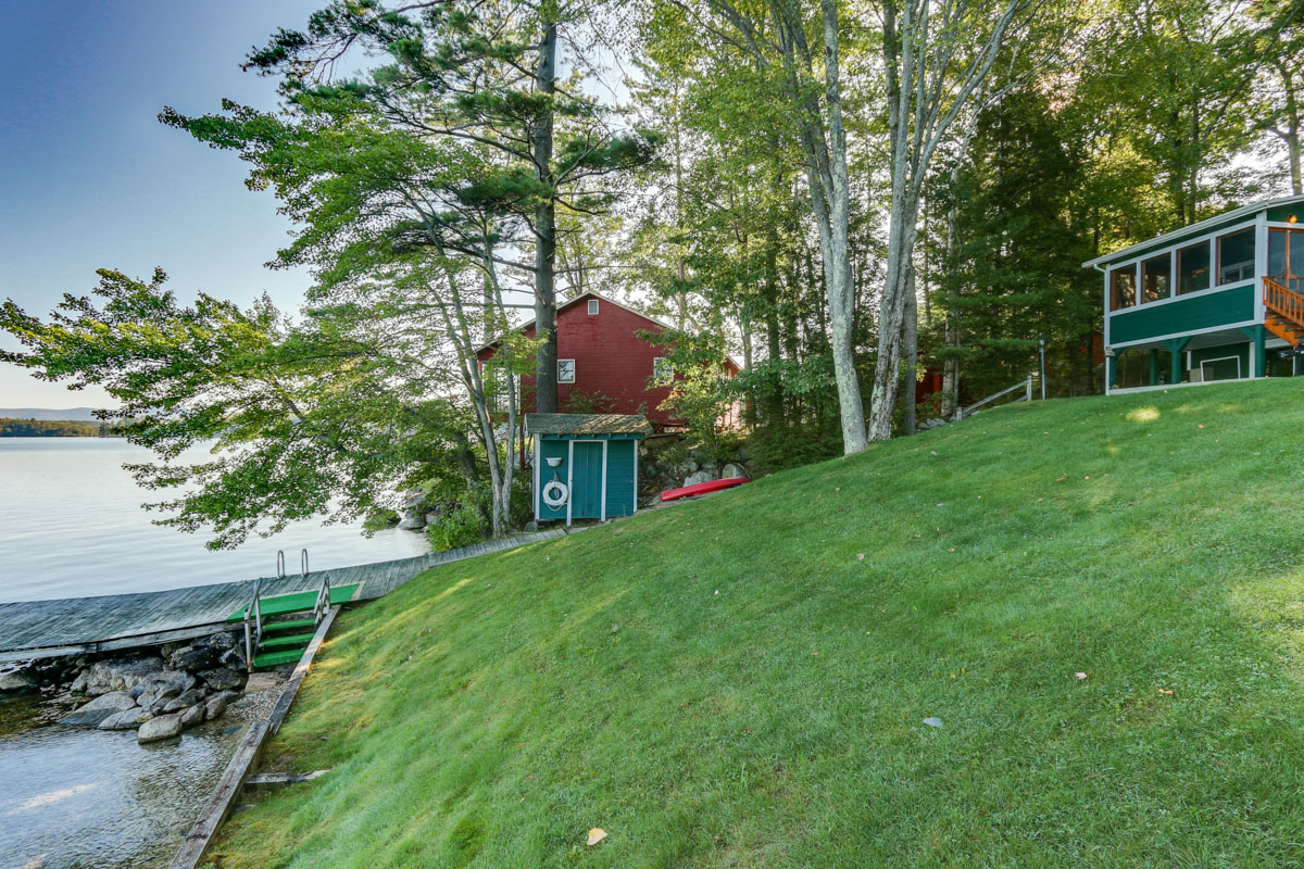 Lake Winnipesaukee Waterfront 304 Natural Retreats