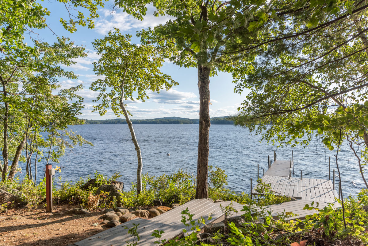 Lake Winnipesaukee Waterfront 373 Natural Retreats