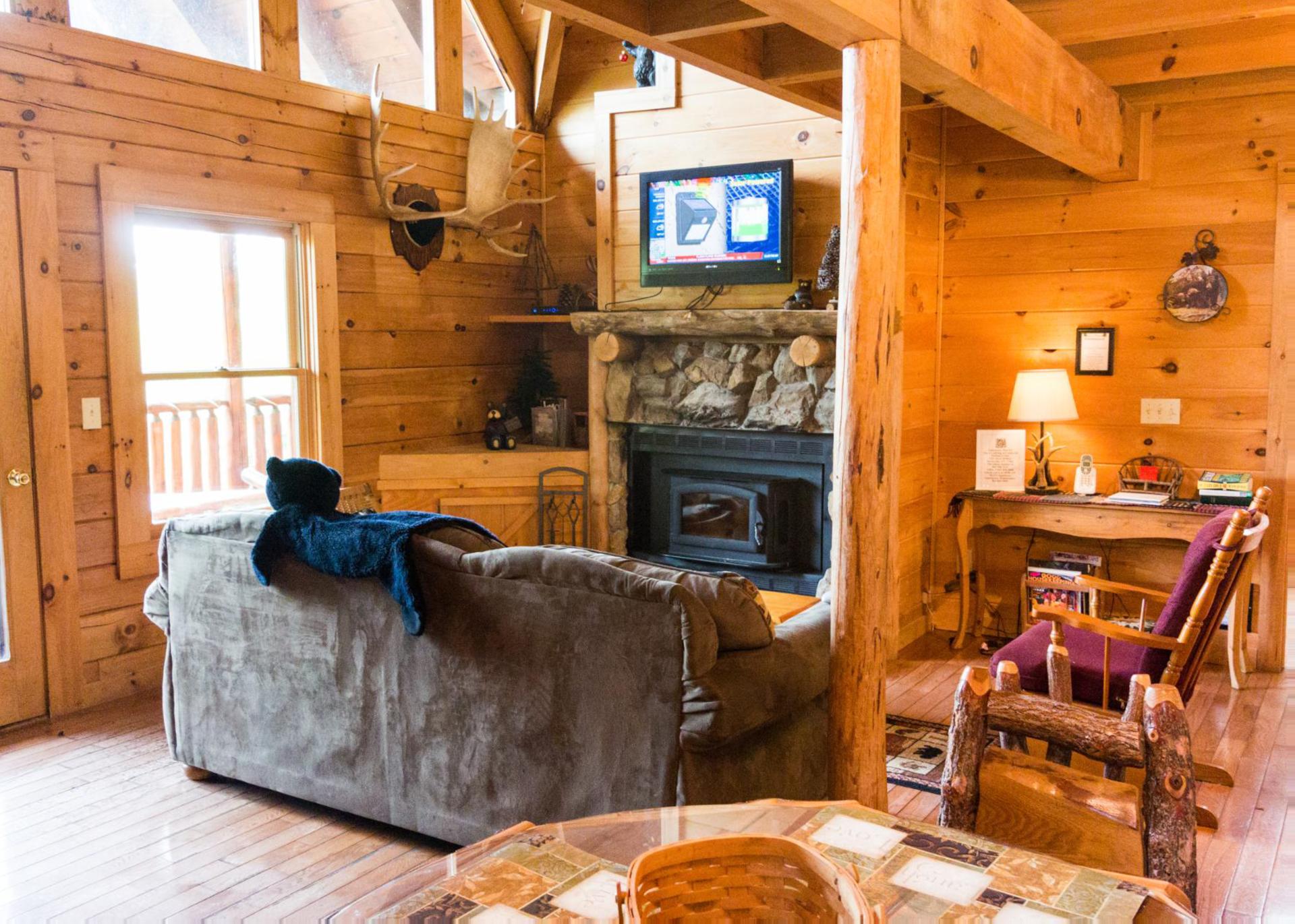 Heaven's View 20, Great Smokey Mountains, Tennessee Natural Retreats