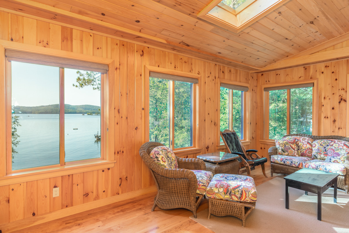 Lake Winnipesaukee Waterfront 318 Natural Retreats