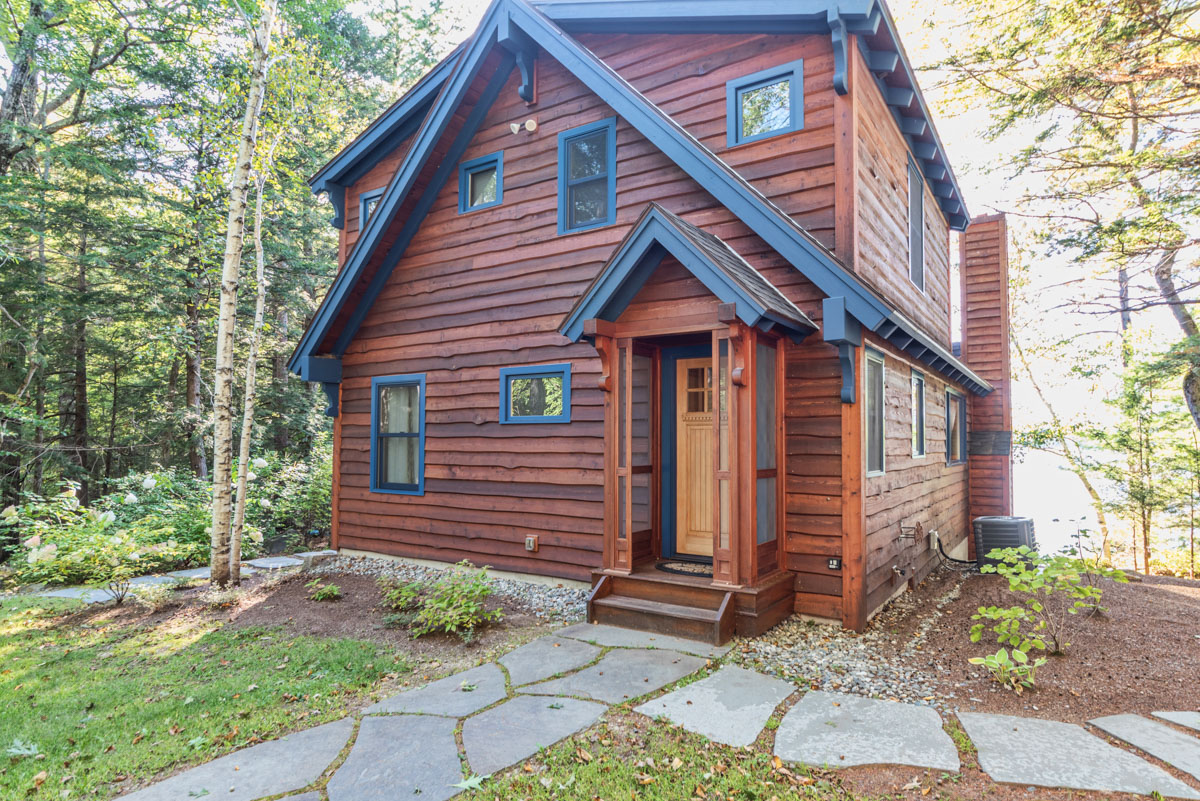 Lake Winnipesaukee Waterfront 318 Natural Retreats