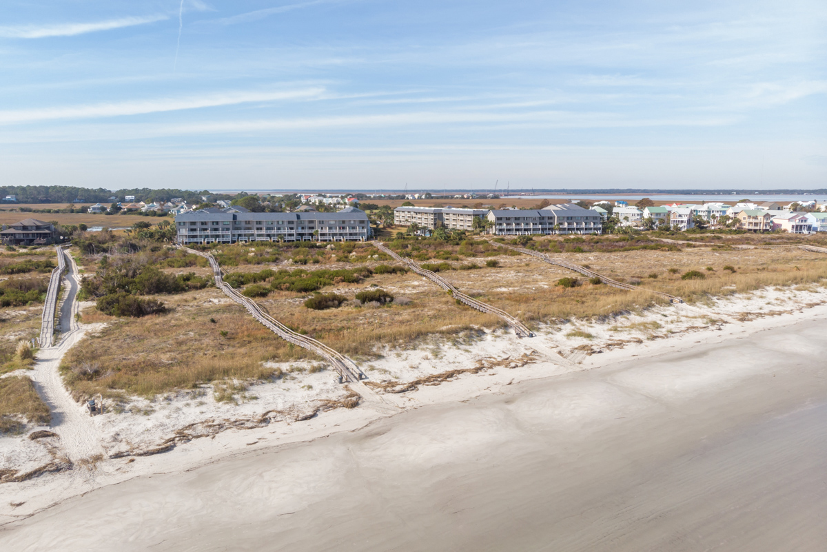 Southern Grace on Harbor Island Natural Retreats